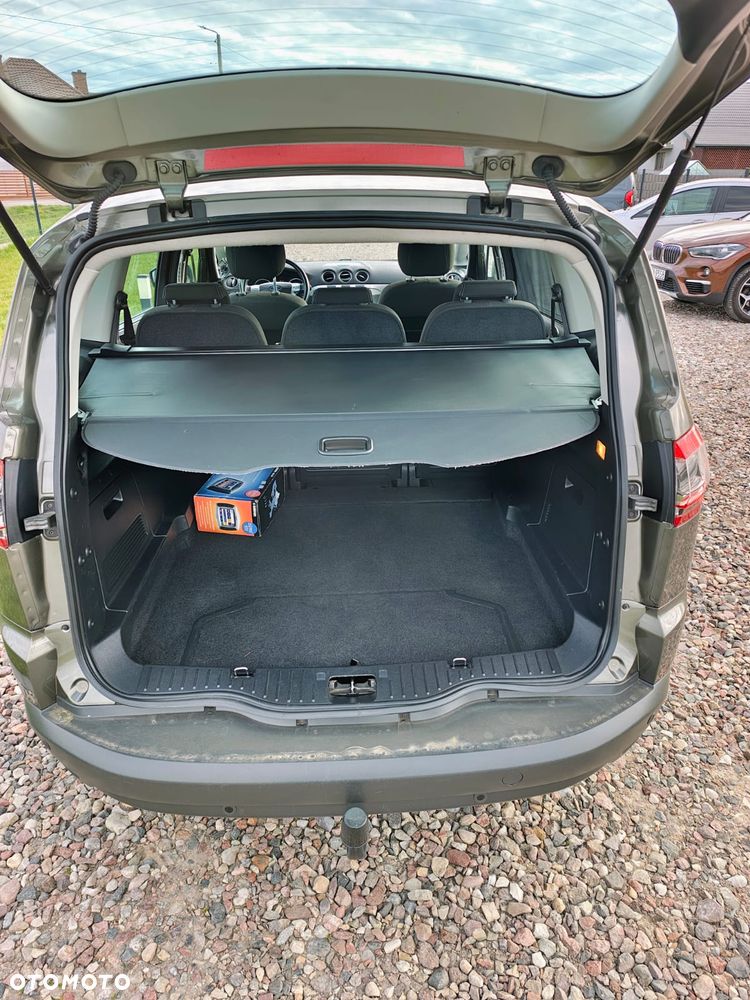 Ford S-Max 2.0 TDCi Trend - 4