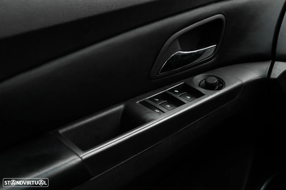 Chevrolet Cruze 2.0 VCDi LT - 11
