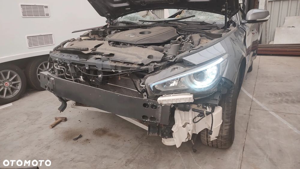 Infiniti Q50 2.0t Premium - 1