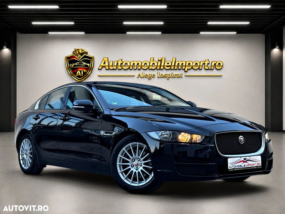 Jaguar XE 2.0 Prestige - 4