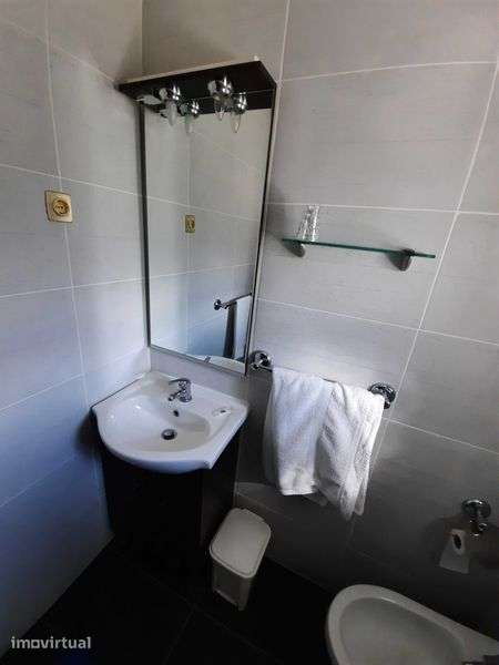 Estúdio T0 em Seia - Grande imagem: 4/5