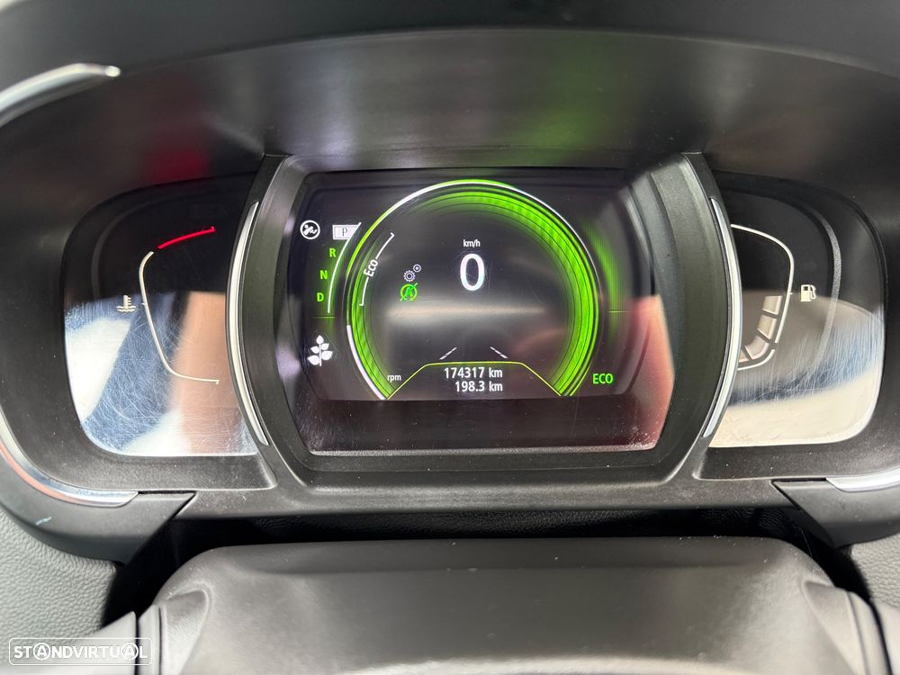 Renault Grand Scénic - 21