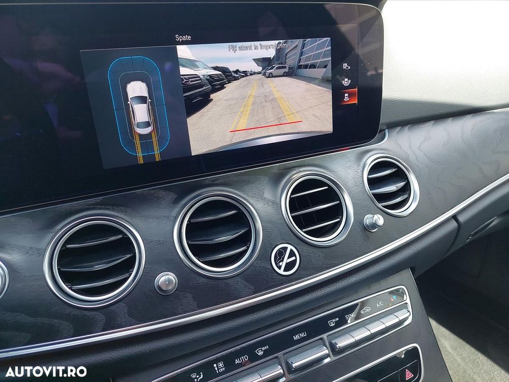 Mercedes-Benz E 220 d Aut. - 23