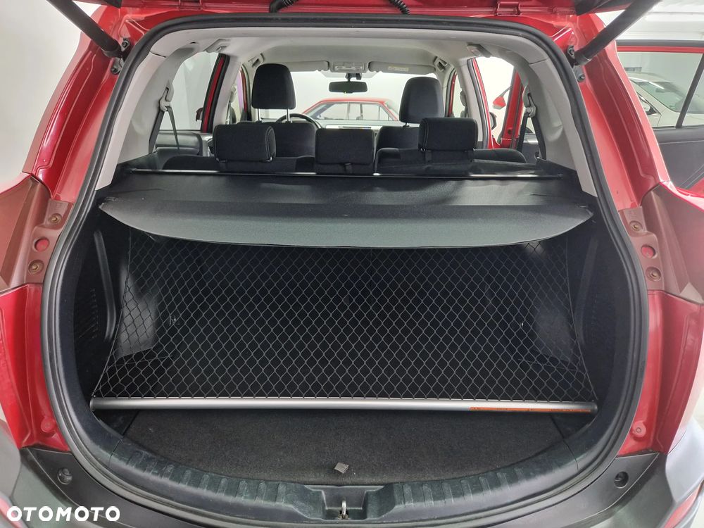 Toyota RAV4 - 9