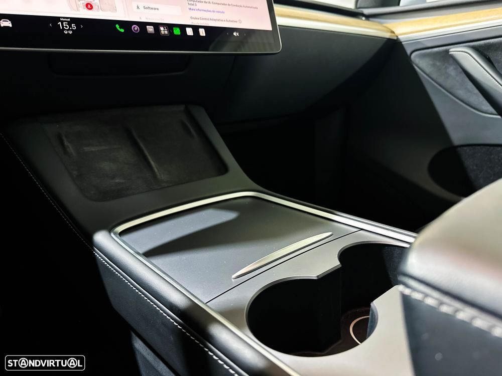 Tesla Model Y Long Range Dual Motor AWD - 55