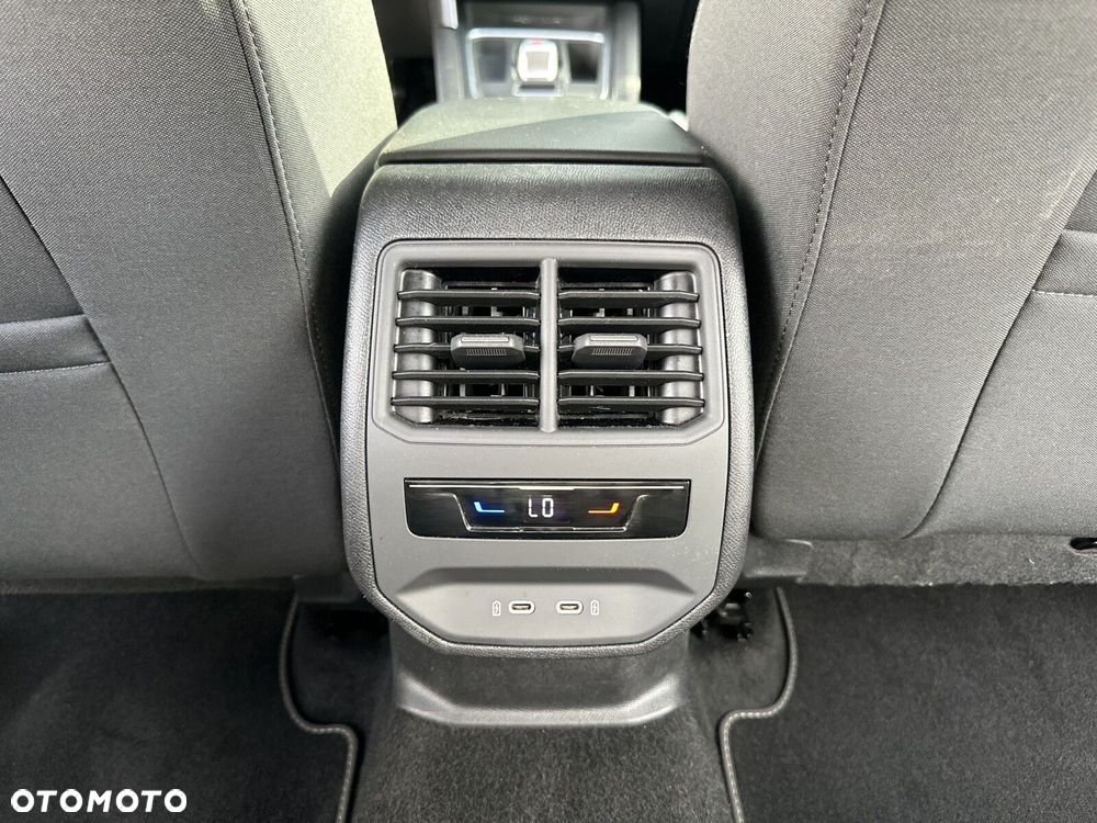Seat Leon 1.0 eTSI Style DSG - 33