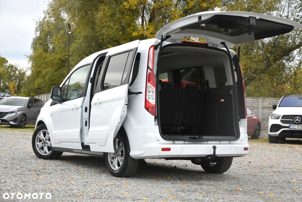 Ford Tourneo Connect - 11