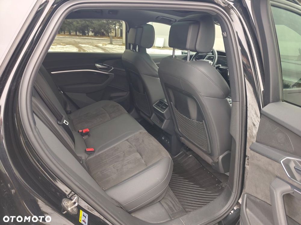 Audi e-tron 55 Quattro Advanced - 22