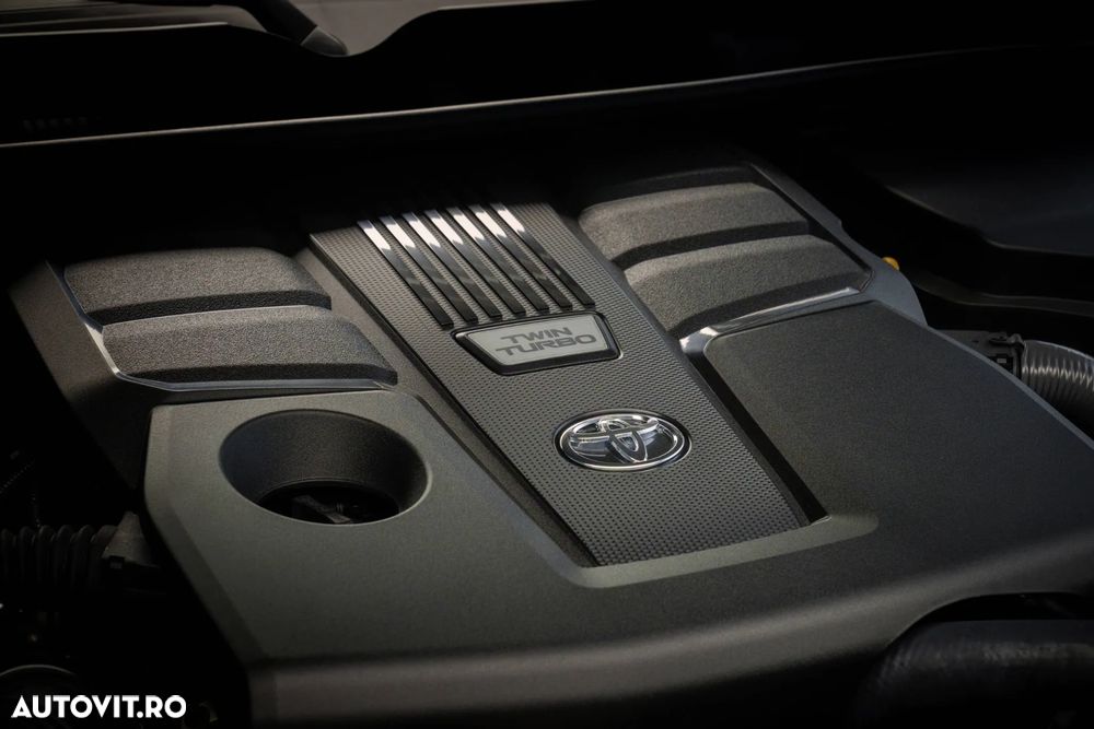 Toyota Land Cruiser - 18