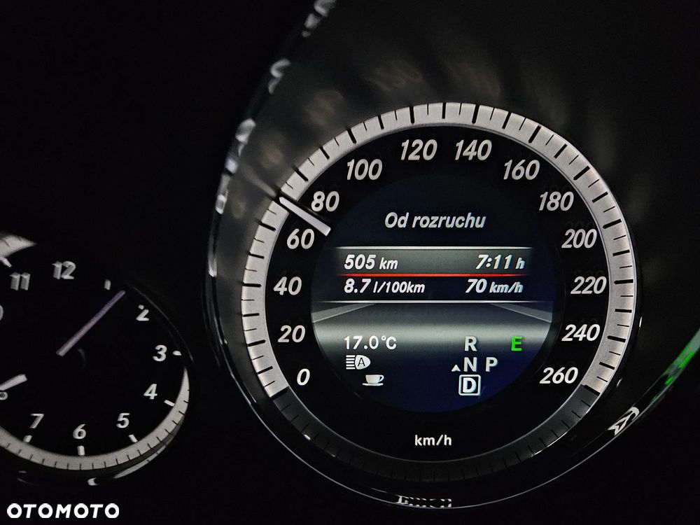 Mercedes-Benz Klasa E 350 4Matic BlueEFFICIENCY 7G-TRONIC - 28