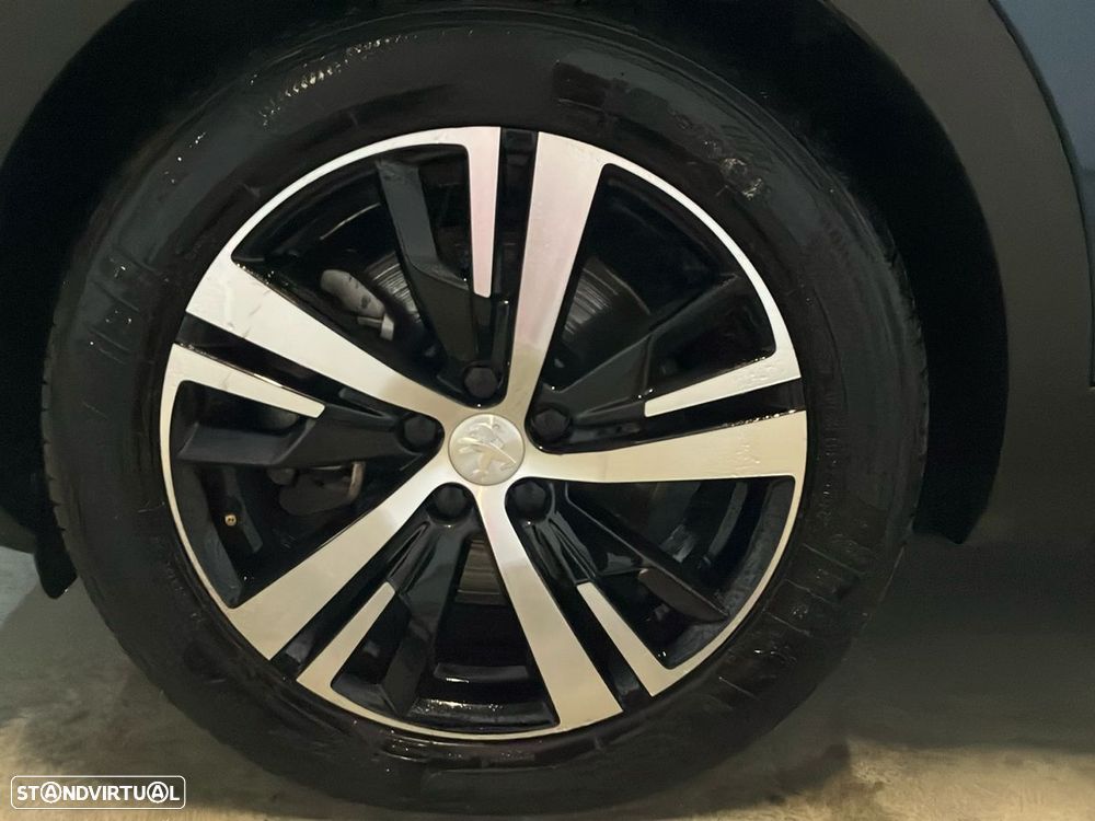 Peugeot 3008 - 10