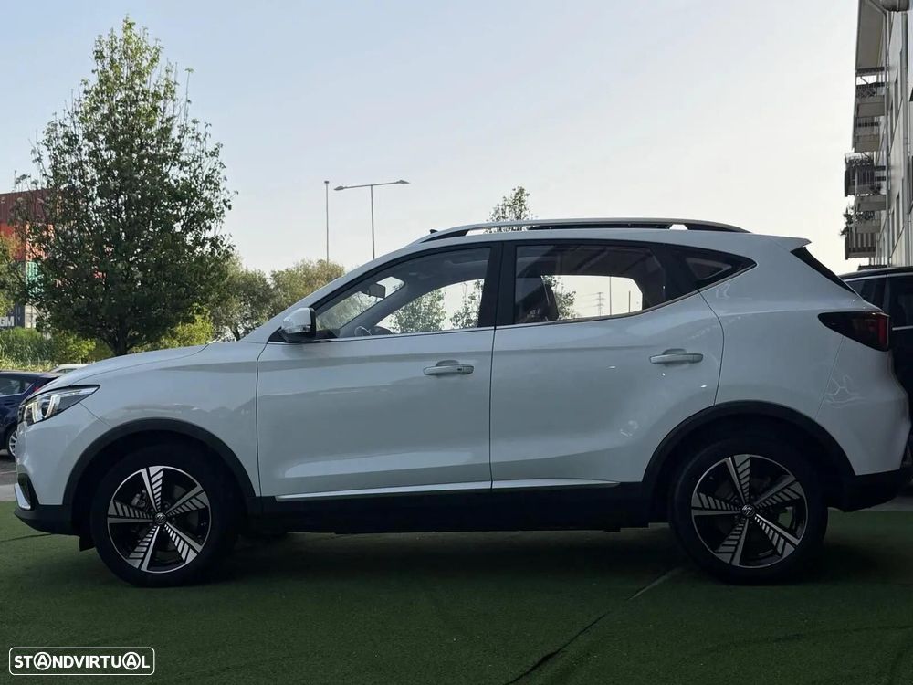 MG ZS EV 44.5 kWh Luxury - 6