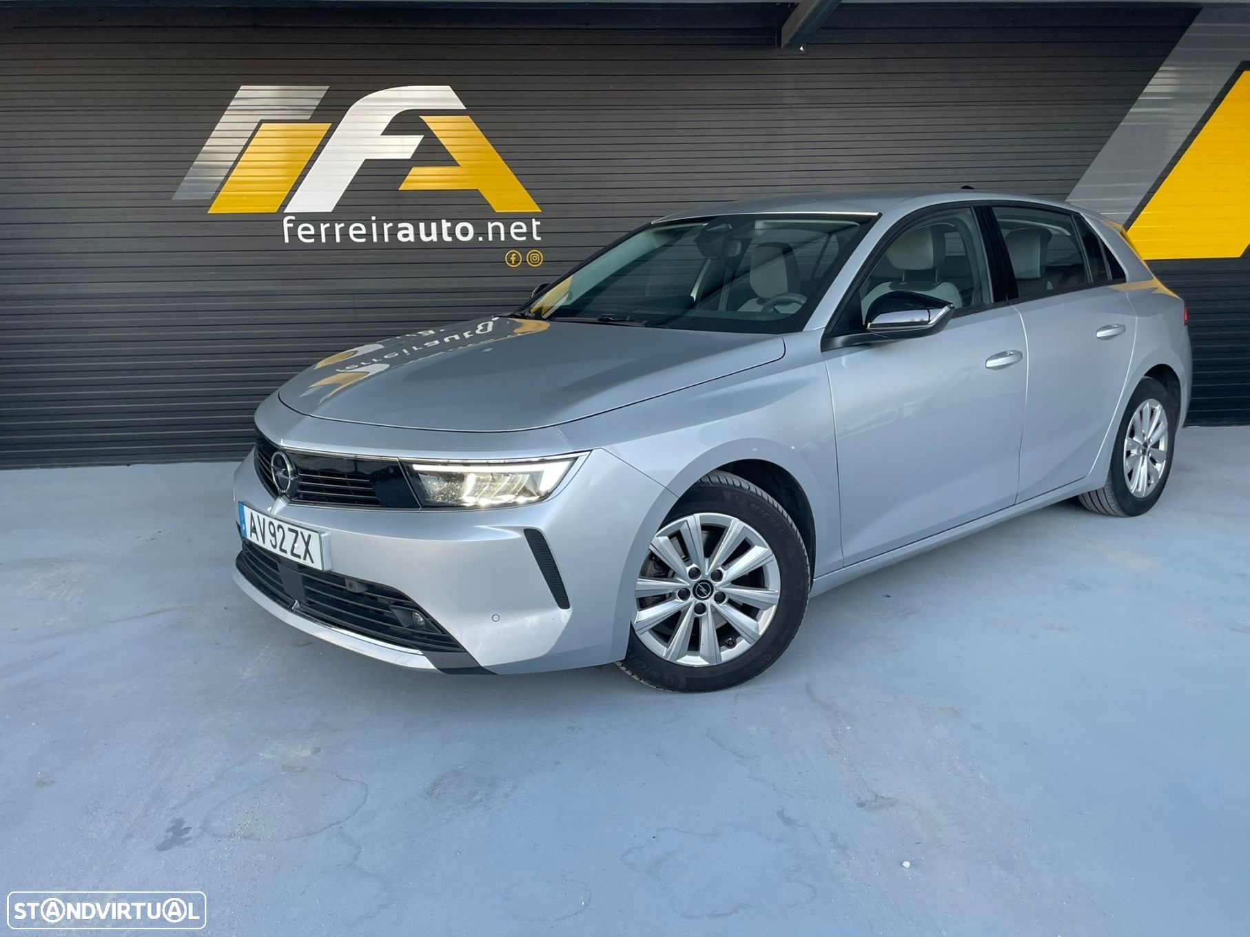 Opel Astra 1.5 D Business - 1