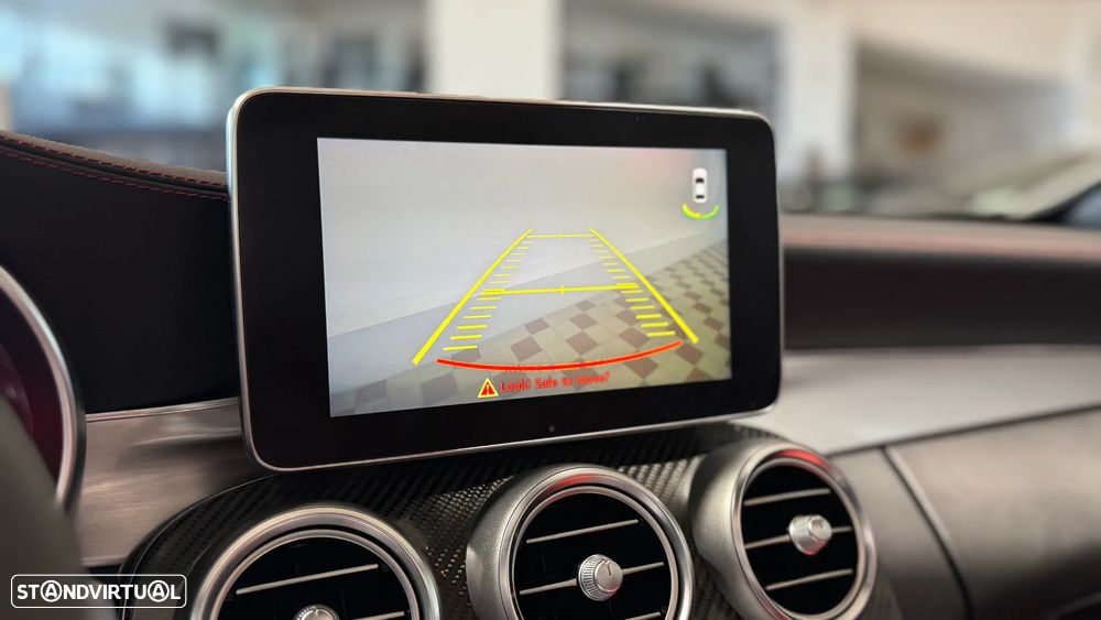 Mercedes-Benz C 63 AMG S - 27