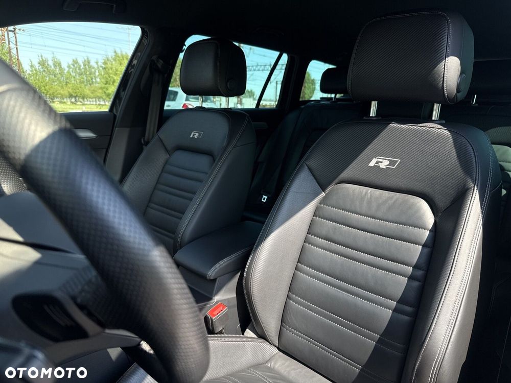 Volkswagen Passat Variant 2.0 TSI Elegance DSG - 15