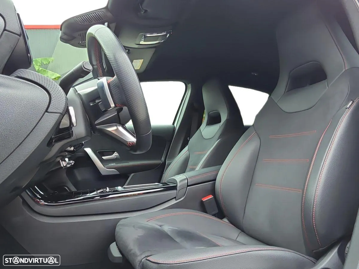 Mercedes-Benz A 180 d - 11