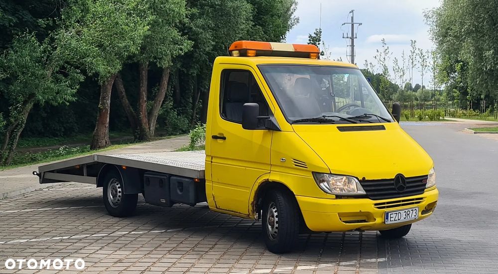 Mercedes-Benz SPRINTER - 10