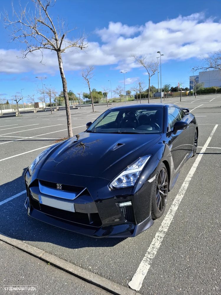 Nissan GT-R 3.8 V6 Black Edition - 1