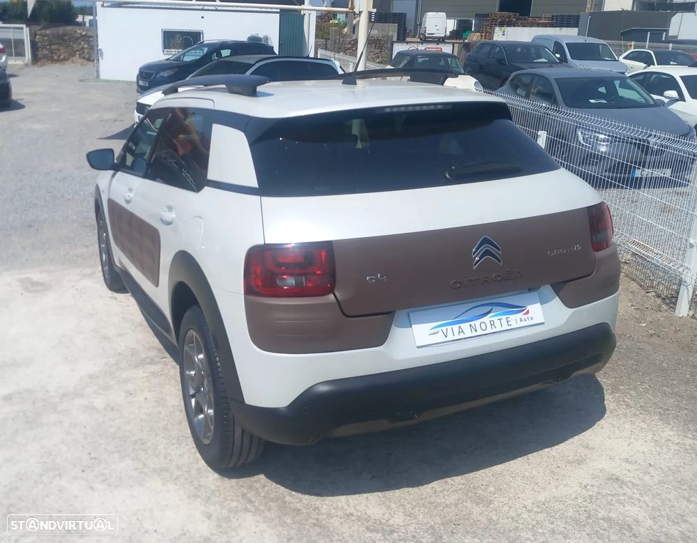 Citroën C4 Cactus 1.2 PureTech Shine - 6