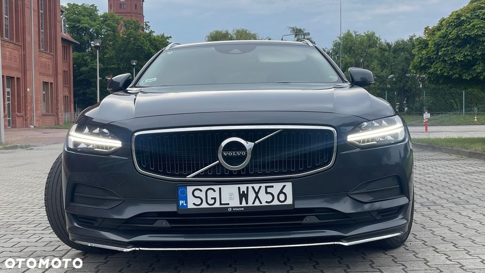 Volvo V90 D4 Momentum - 8