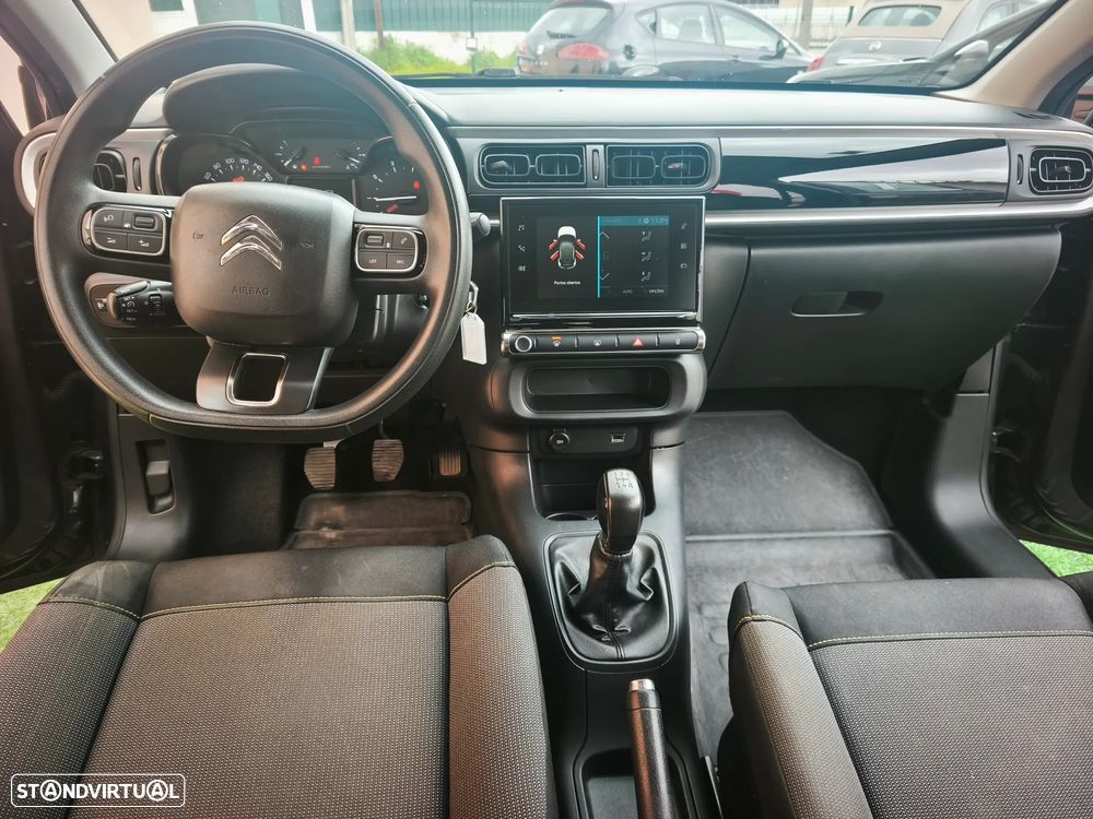 Citroën C3 1.2 PureTech Shine - 7