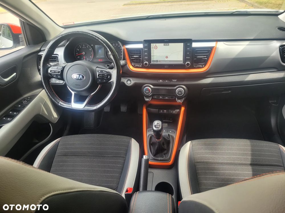 Kia Stonic - 24