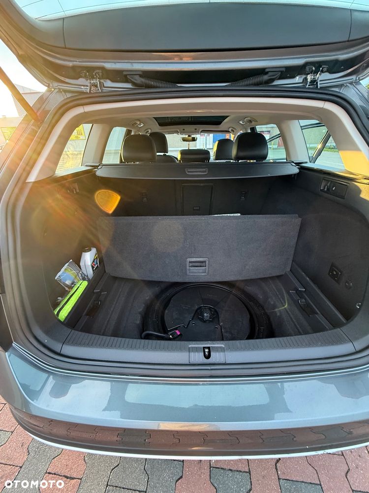Volkswagen Golf Alltrack - 16