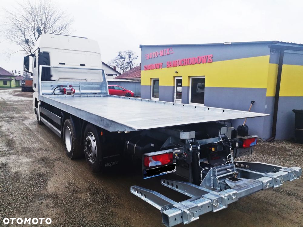 Mercedes-Benz platforma hydrauliczna DMC 26T auto - laweta zabudowa - 6