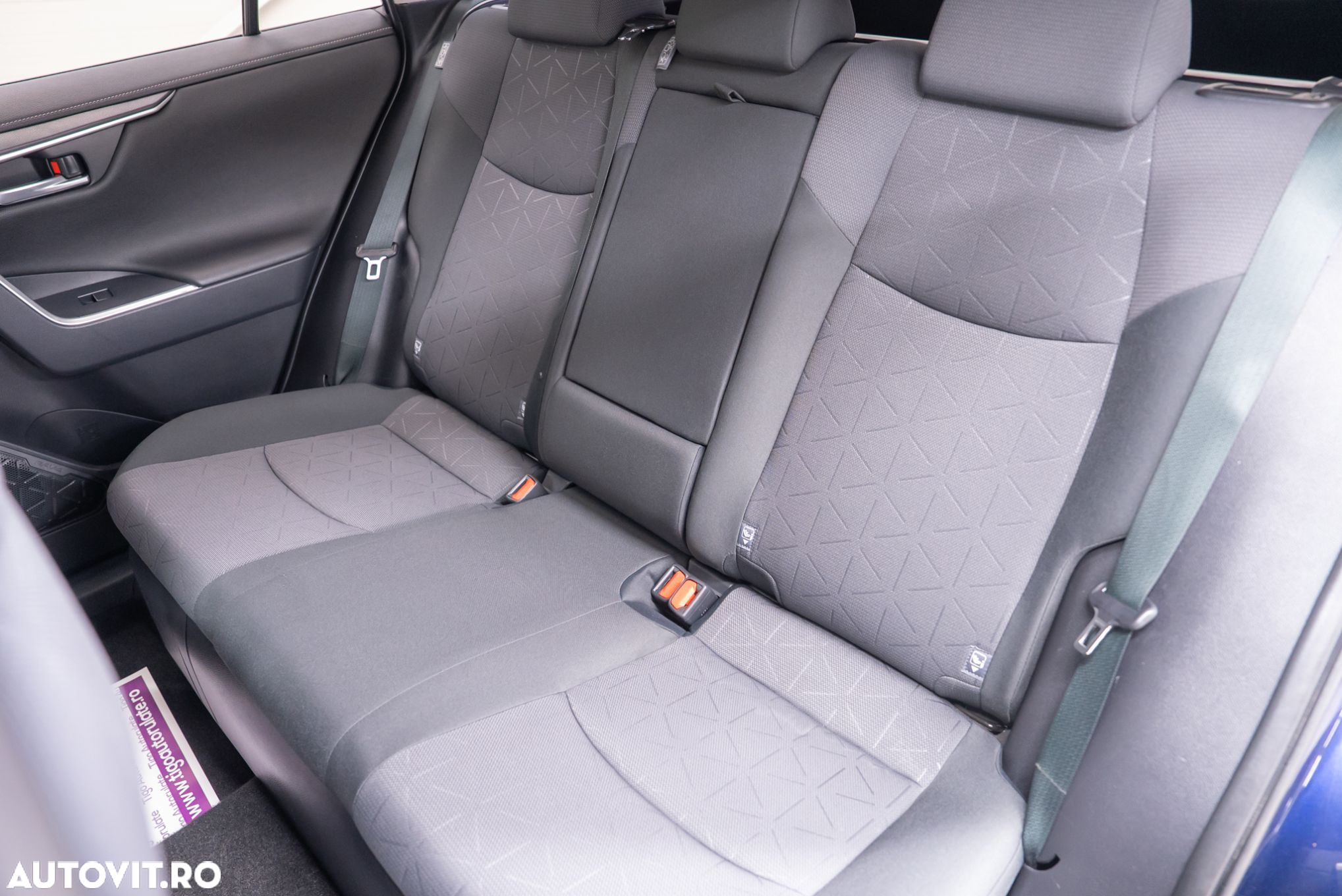 Toyota RAV4 - 19