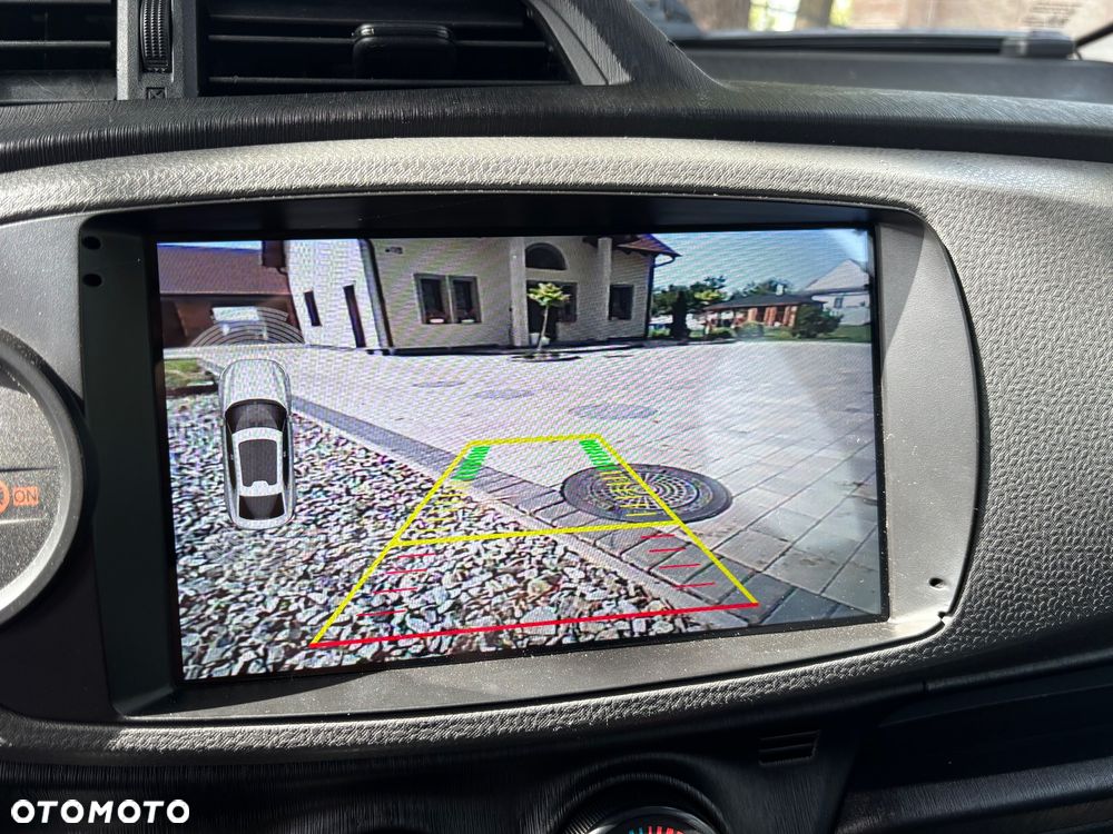 Toyota Yaris 1.4 D-4D Comfort - 29
