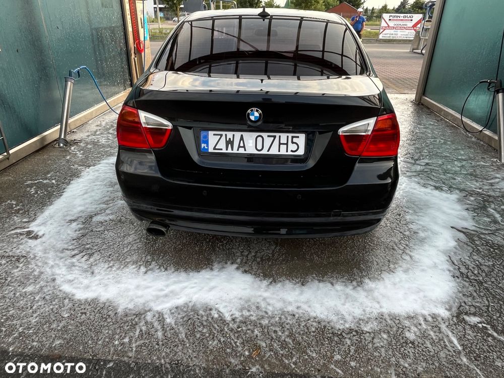 BMW Seria 3 320d - 14