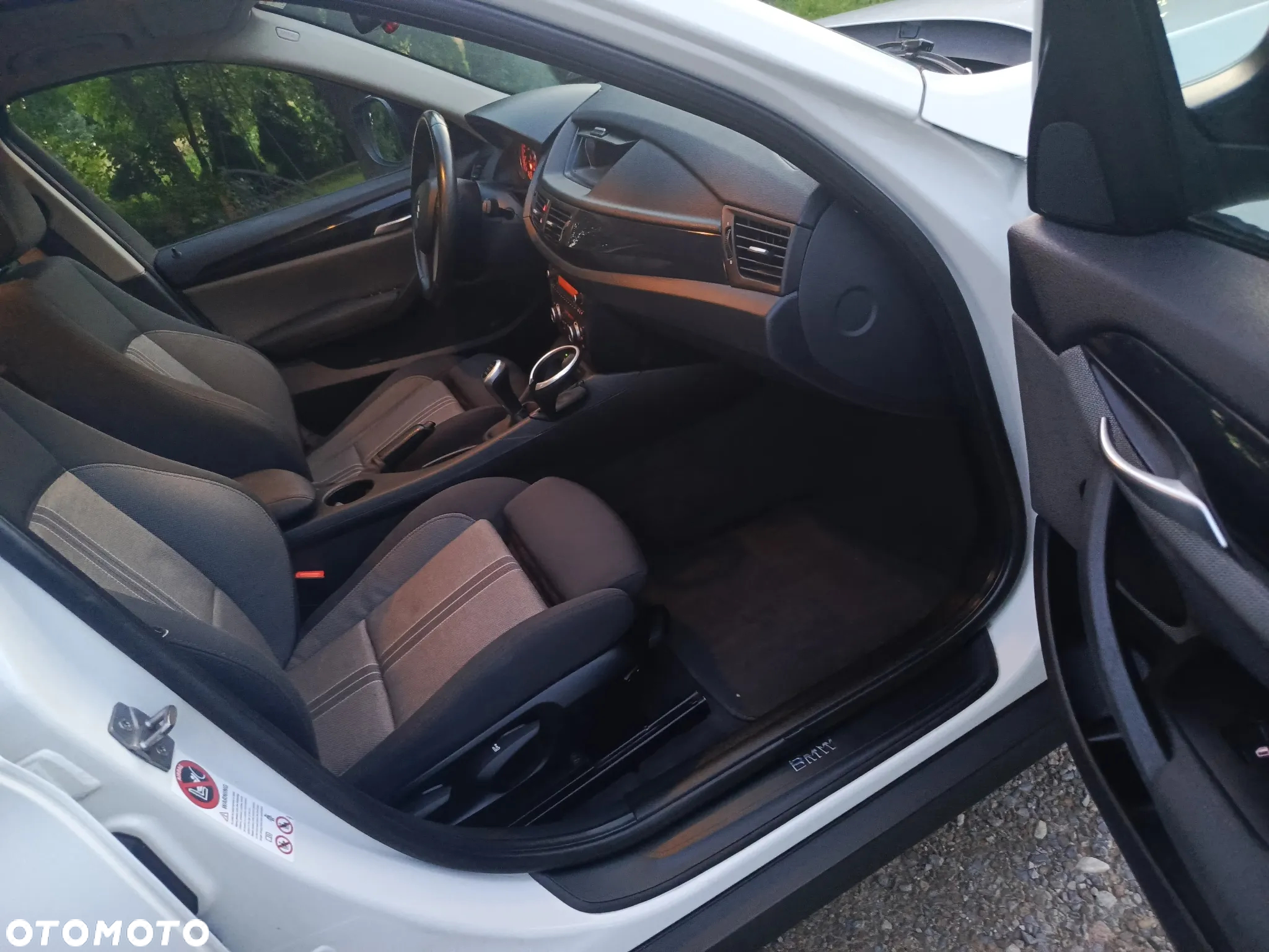 BMW X1 sDrive20d - 11