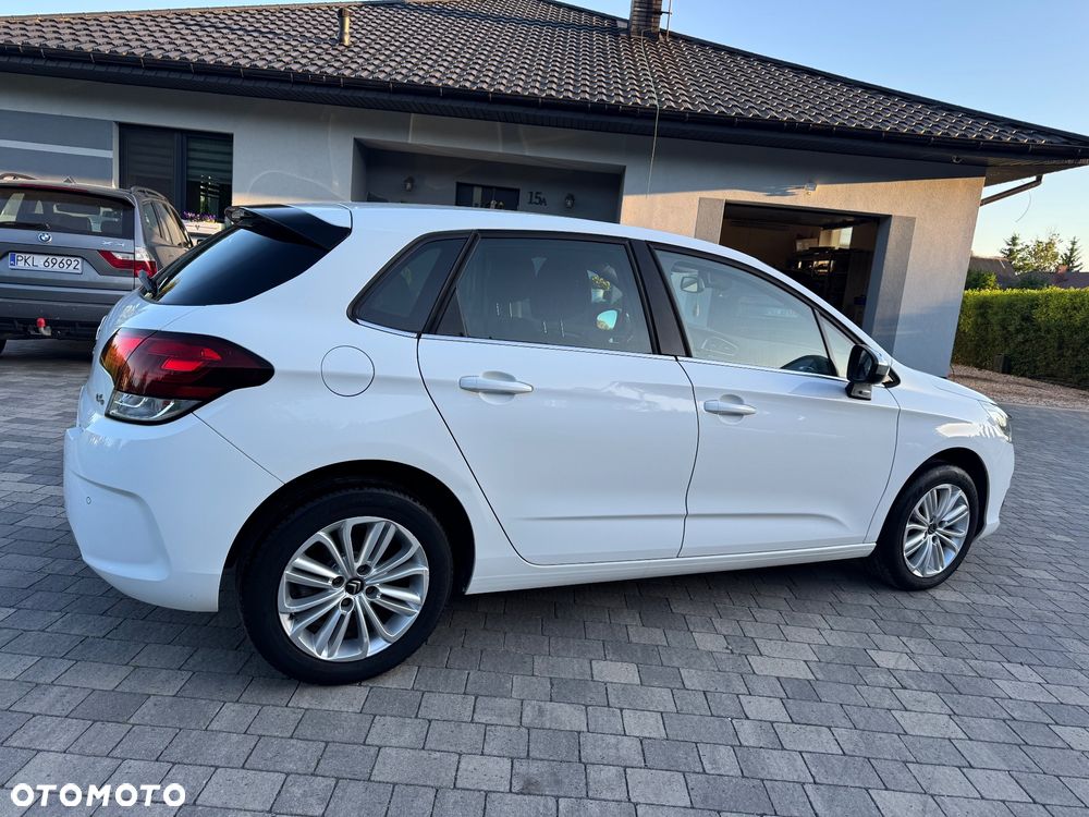 Citroën C4 PureTech 110 Live - 6