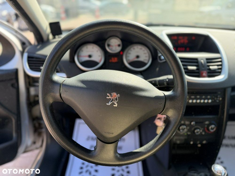 Peugeot 207 1.4 Trendy - 16