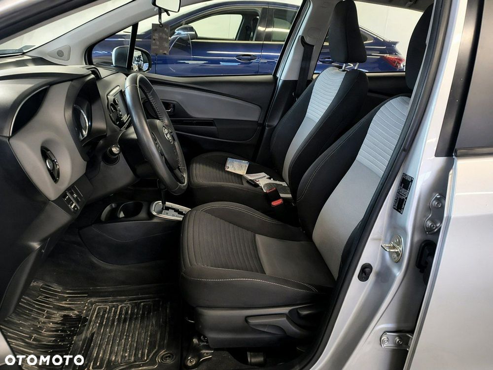Toyota Yaris - 9