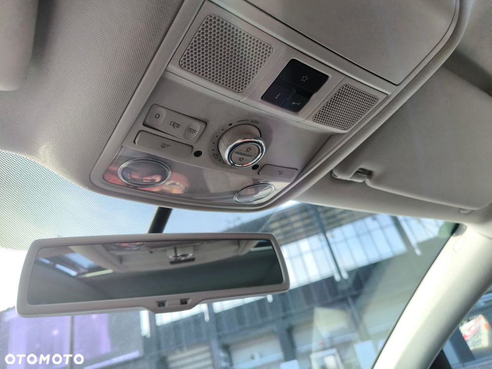 Volkswagen Touran 1.4 TSI EcoFuel DSG Comfortline - 15