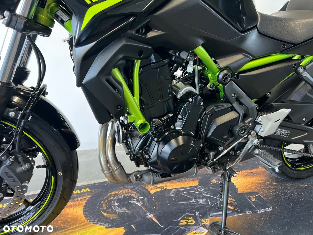 Kawasaki Z 650 - 11
