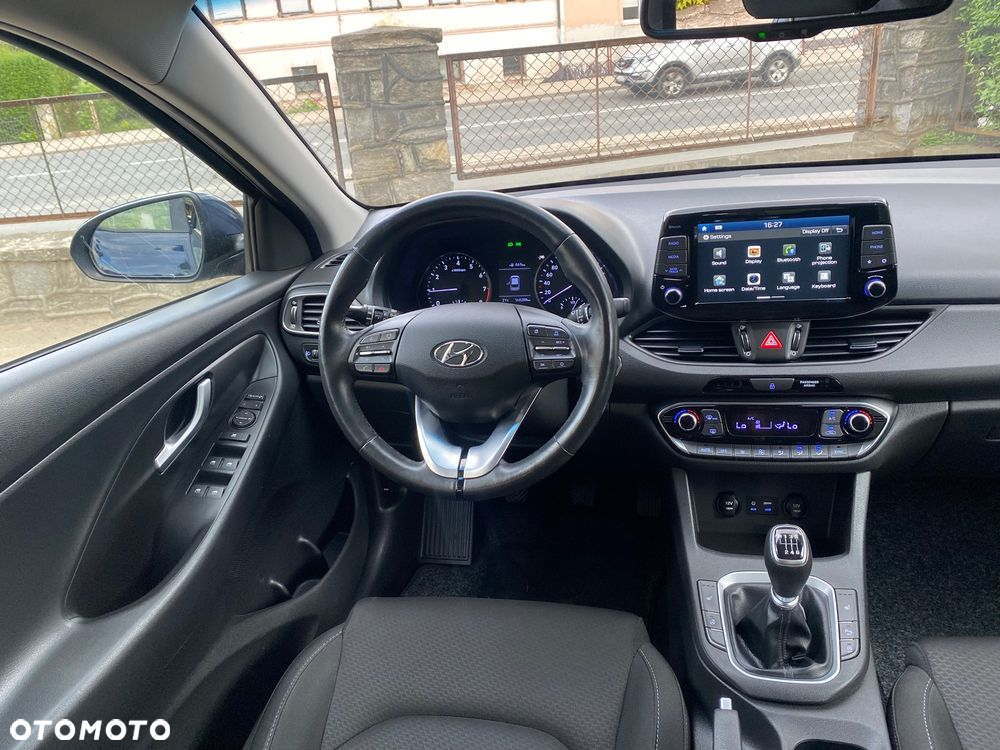 Hyundai i30 1.0 T-GDI Intro Edition - 24