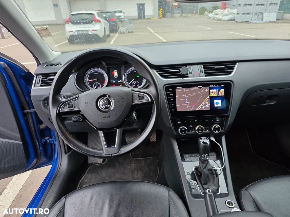 Skoda Octavia 2.0 TDI DSG Premium Edition - 5
