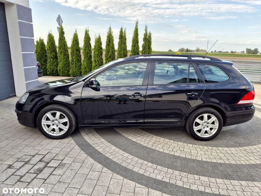 Volkswagen Golf - 11