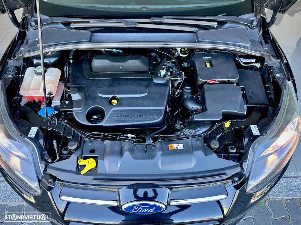 Ford Focus 2.0 TDCi Titanium PowerShift - 28