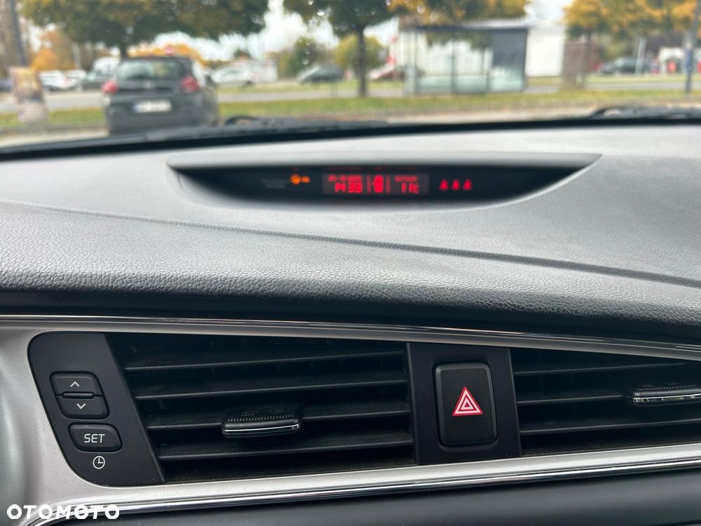 Kia Ceed 1.6 CRDi M - 13