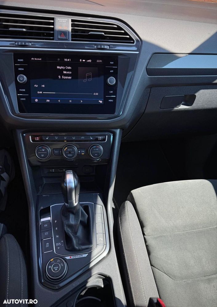Volkswagen Tiguan 2.0 TDI SCR 4MOTION (BlueMotion Techn.) DSG Highline - 10