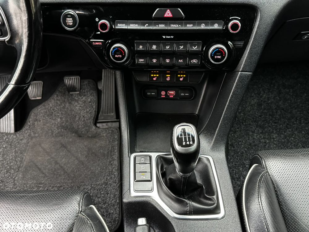 Kia Sportage 1.7 CRDI Business Line 2WD - 14