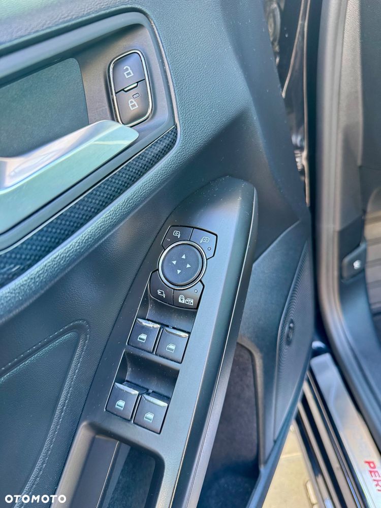 Ford Focus - 21