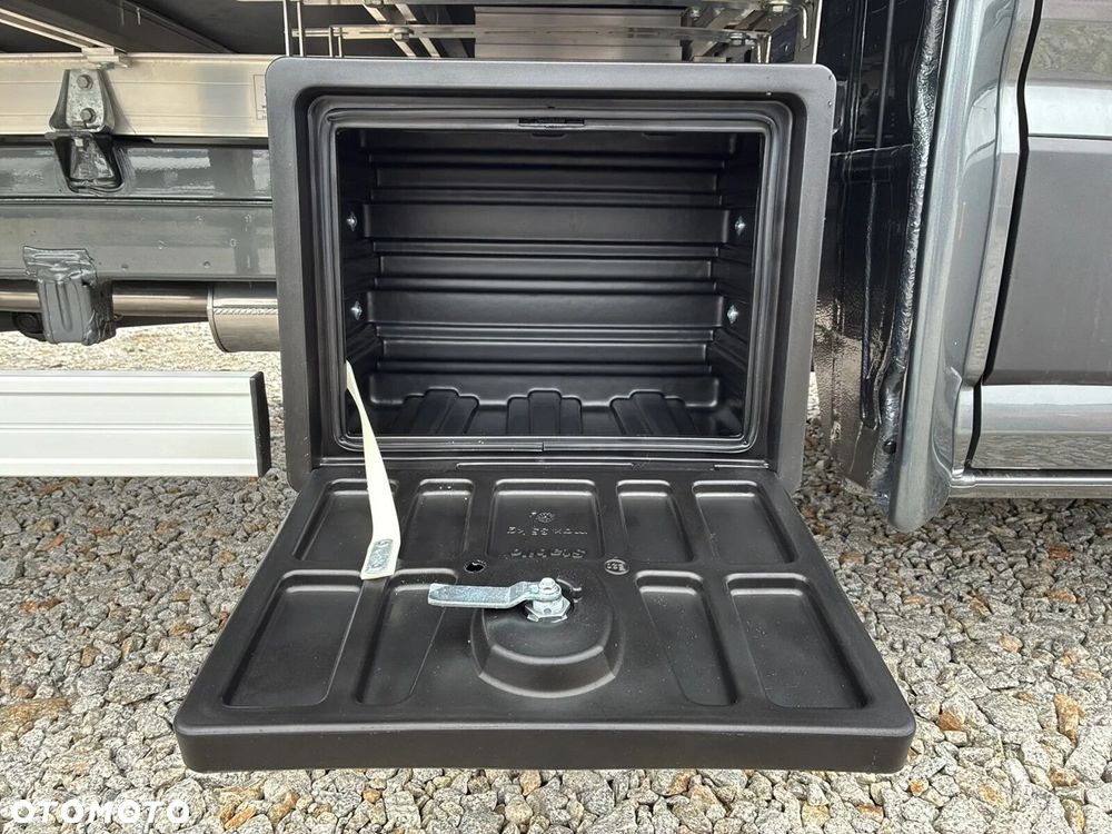 Volkswagen Crafter 50 AUTOMAT/KONTENER+WINDA,Poj. Kabina na bliźniaku DMC=3.5t, 2.0BiTDI 163KM, 4490 mm - 17