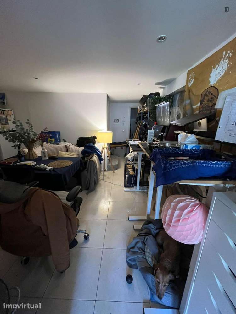 Apartamento com 1 quartos - localizado em Paranhos Porto - Grande imagem: 3/9