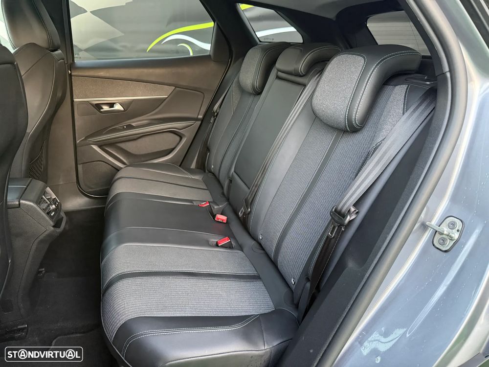 Peugeot 3008 1.5 BlueHDi Allure Pack - 21