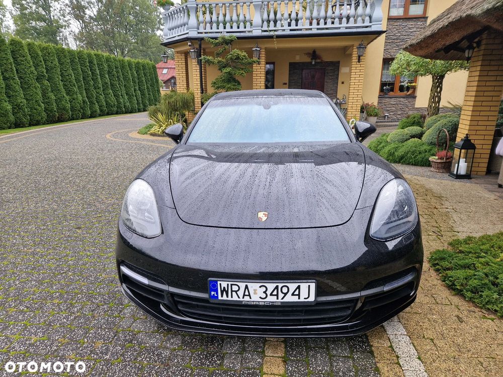 Porsche Panamera 4S - 17