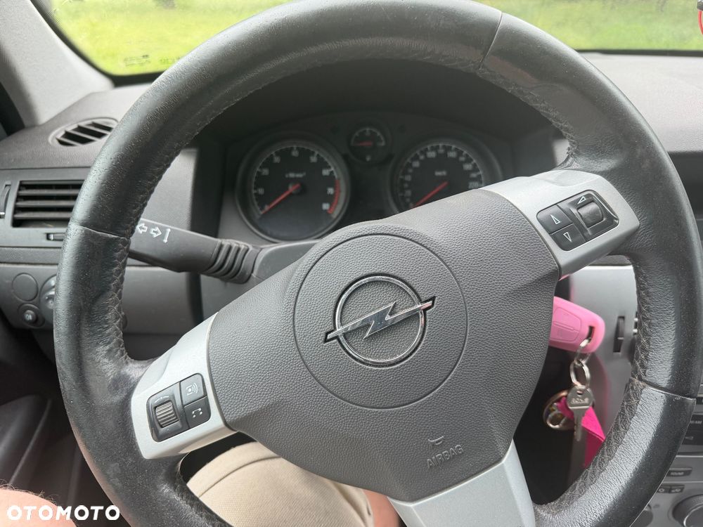 Opel Astra 1.6 - 10